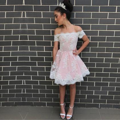 Elegant Homecoming Dress,lace Appliques Prom..