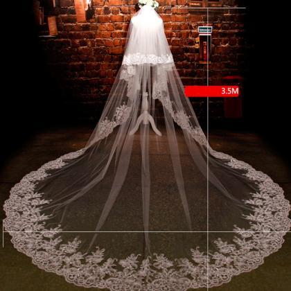 Chic Lace Edge Cream Bridal Veils 3.5 Meters..