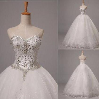 White Lace And Crystal Embellishments Wedding Gown..