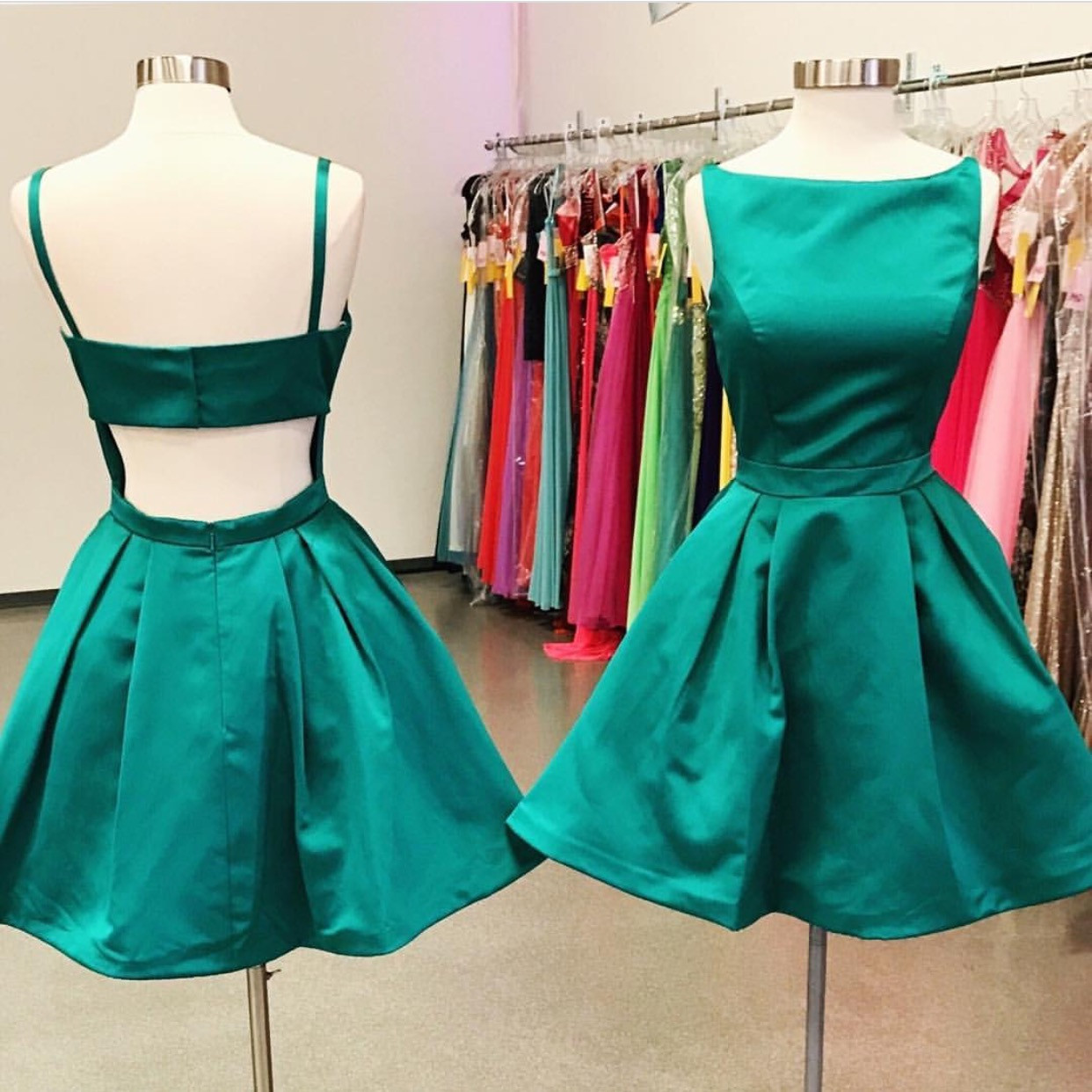Green Homecoming Dress,short Prom Dresses 2017,ball Gown Dress,sexy Open Back Dress