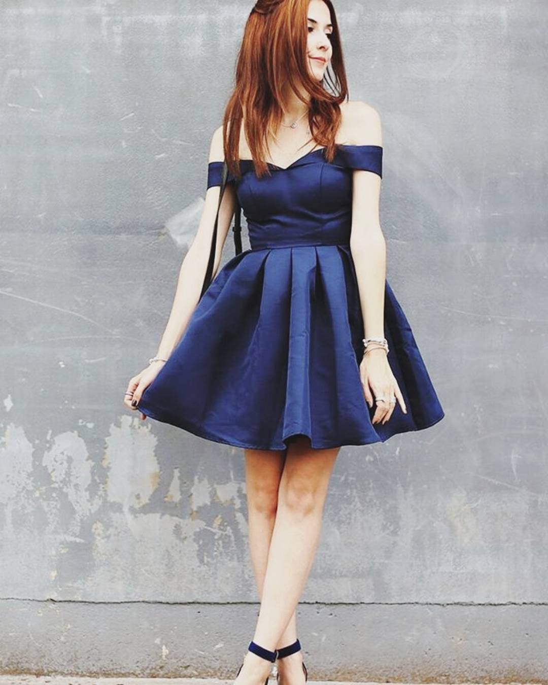 navy blue short cocktail dress