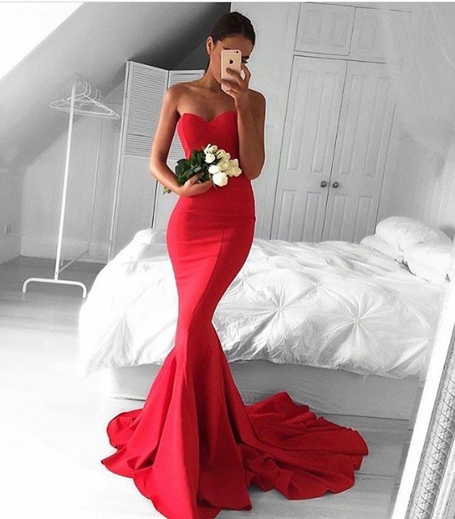 Simple Mermaid Prom Dresses