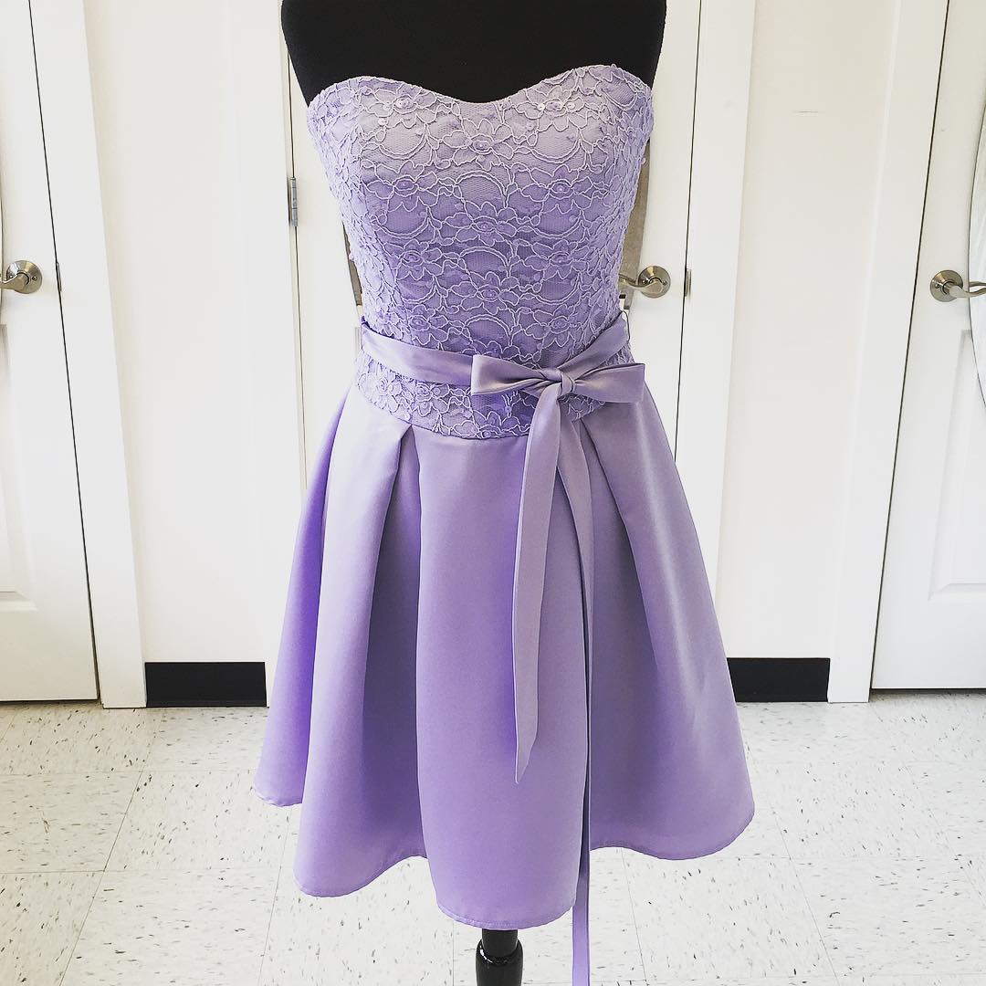 Lavender Short A-line Bridesmaid Dress Featuring Lace Sweetheart Bodice With Bow Accent Belt