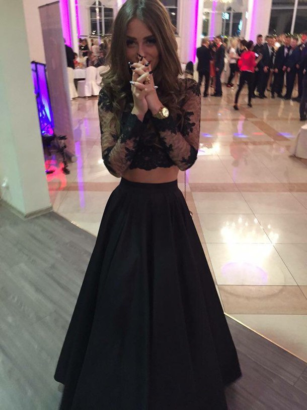 long sleeves prom dresses,black prom dress,black evening gowns,two piece prom dresses,prom gowns 2017