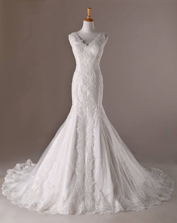 White Lace Tulle Mermaid Wedding Dress Featuring Sleeveless Plunging Neck Bodice