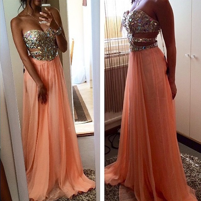 Unique Side Cut Outs Rhinestone Beaded Sweetheart Long Chiffon Coral Prom Dress 2017