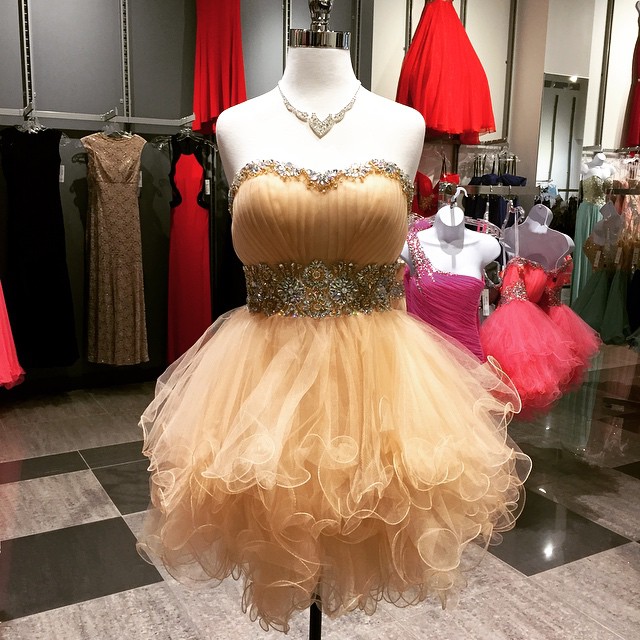 Chic Beaded Sweetheart Organza Ruffles Short Prom Dress Ball Gowns 2017 Homecoming Dress