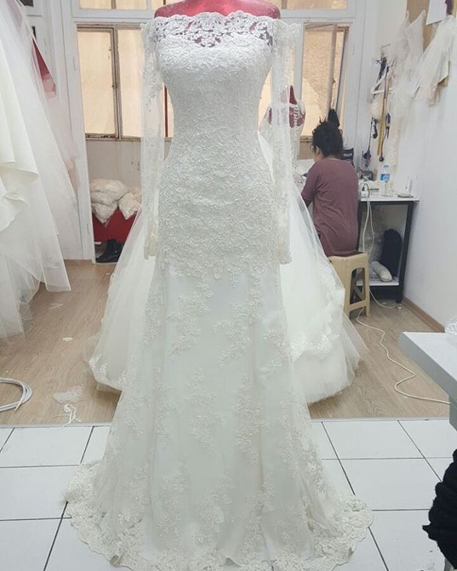 Elegant Long Sleeves Lace Mermaid Wedding Gown Dresses 2017 Off Shoulder Bridal Dress