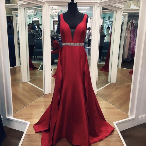 Burgundy Sequined V-neck Mermaid Evening Gown JTE470